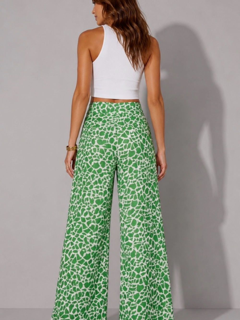 Dynamite Hutton Green Abstract Wide Leg Pants Size 4 - Picture 7 of 9